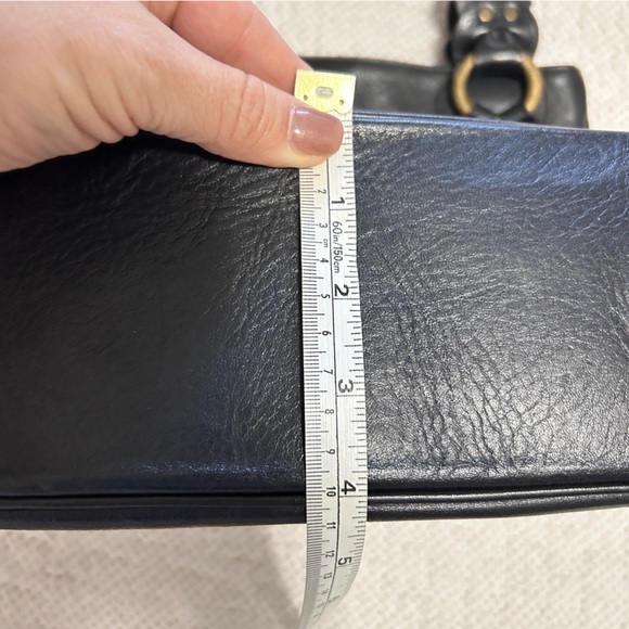 Falor Leather Bag - Picture 7 of 11